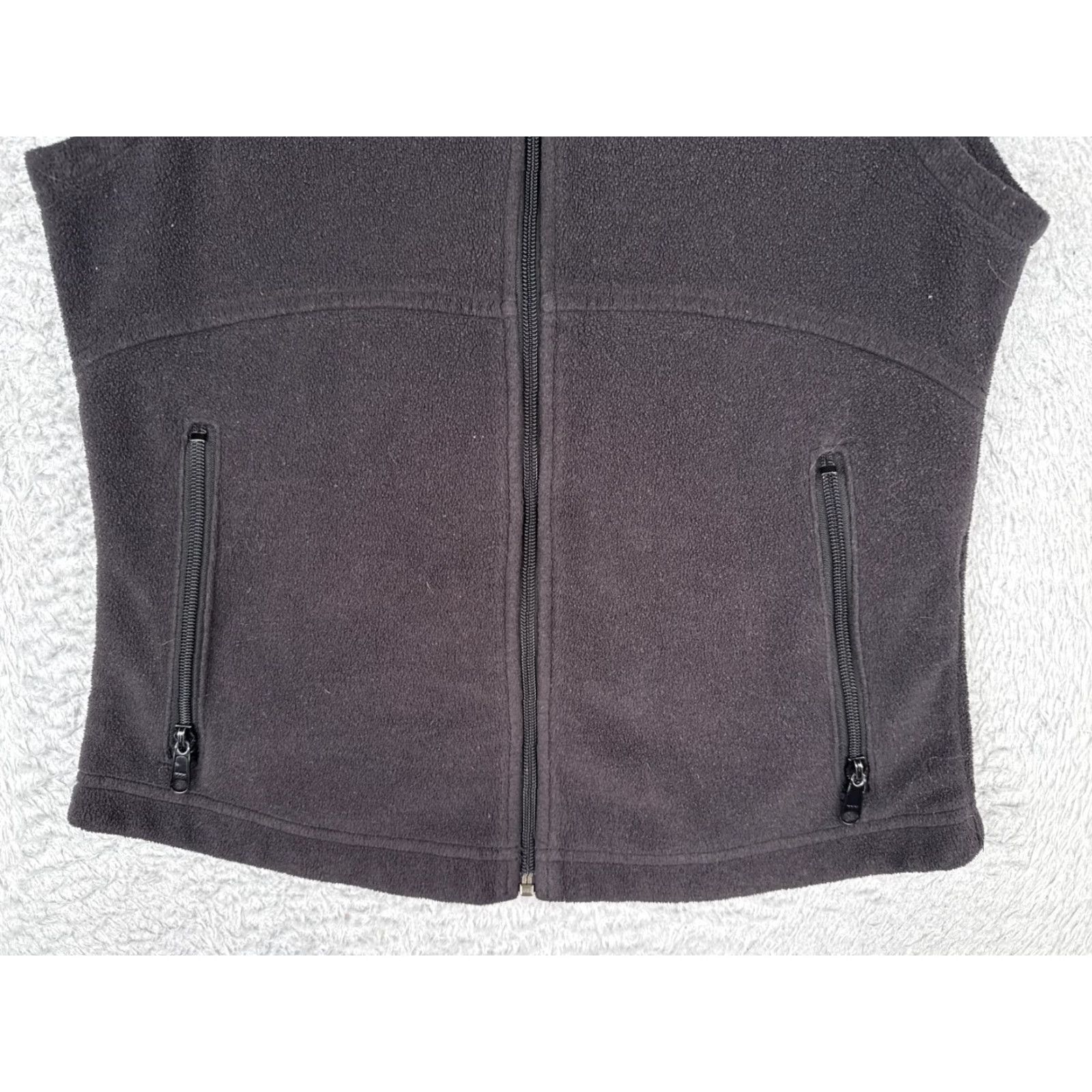 Vintage VINTAGE Columbia Vest Womens M Black Polyester Fleece Full Zip Mock Neck Jacket Size M / US 6-8 / IT 42-44 - 5 Thumbnail