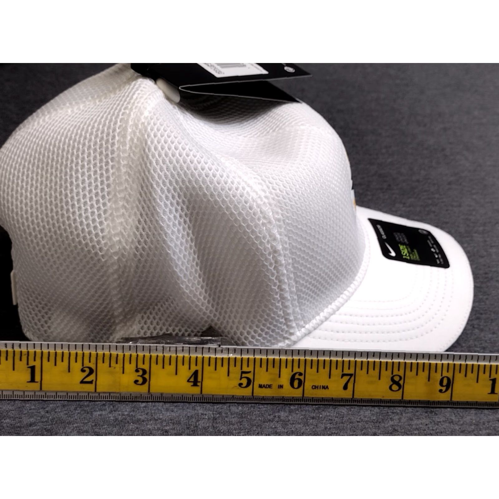 Nike Nike Hat Arcadia CW1335-100 White Unisex 2020 Adjustable Lightweight Classic Swoosh Mens Size ONE SIZE - 5 Thumbnail