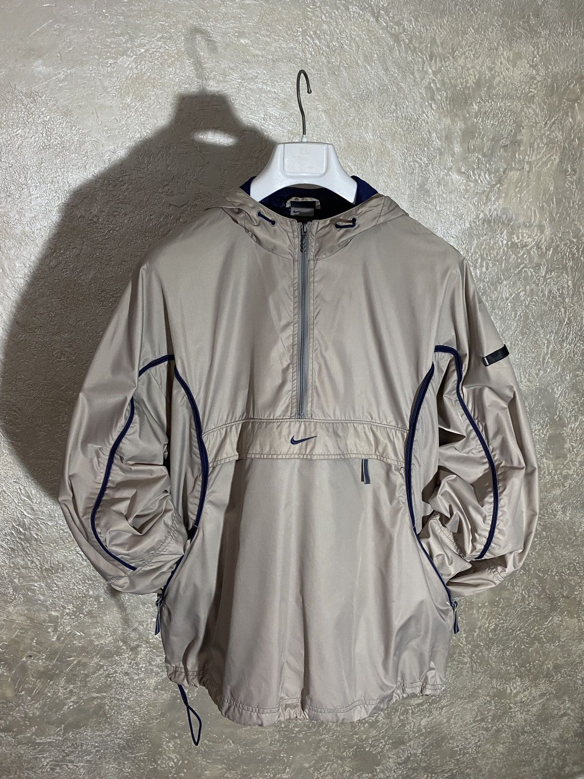 image of Crazy Drill Y2K Nike VTG 1990S Nylon Hooded Anorak Jacket in Grey, Men's (Size Large)