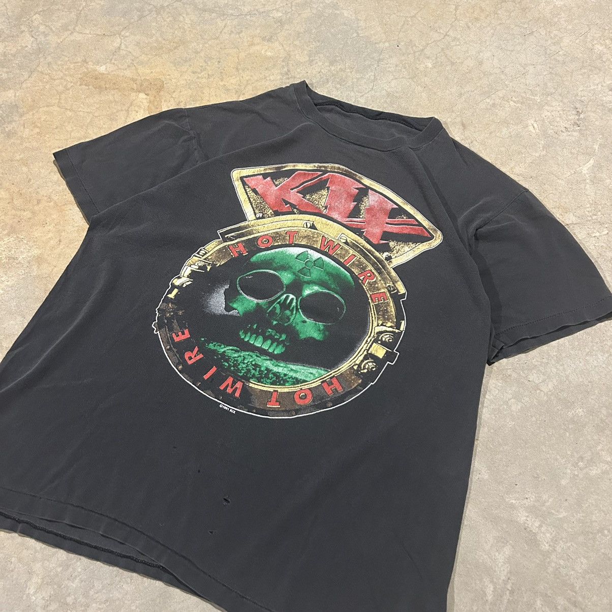 Band Tees × Vintage Crazy Vintage 90s Kix Hot Wire Faded Band Tee Grunge Size US M / EU 48-50 / 2 - 2 Thumbnail