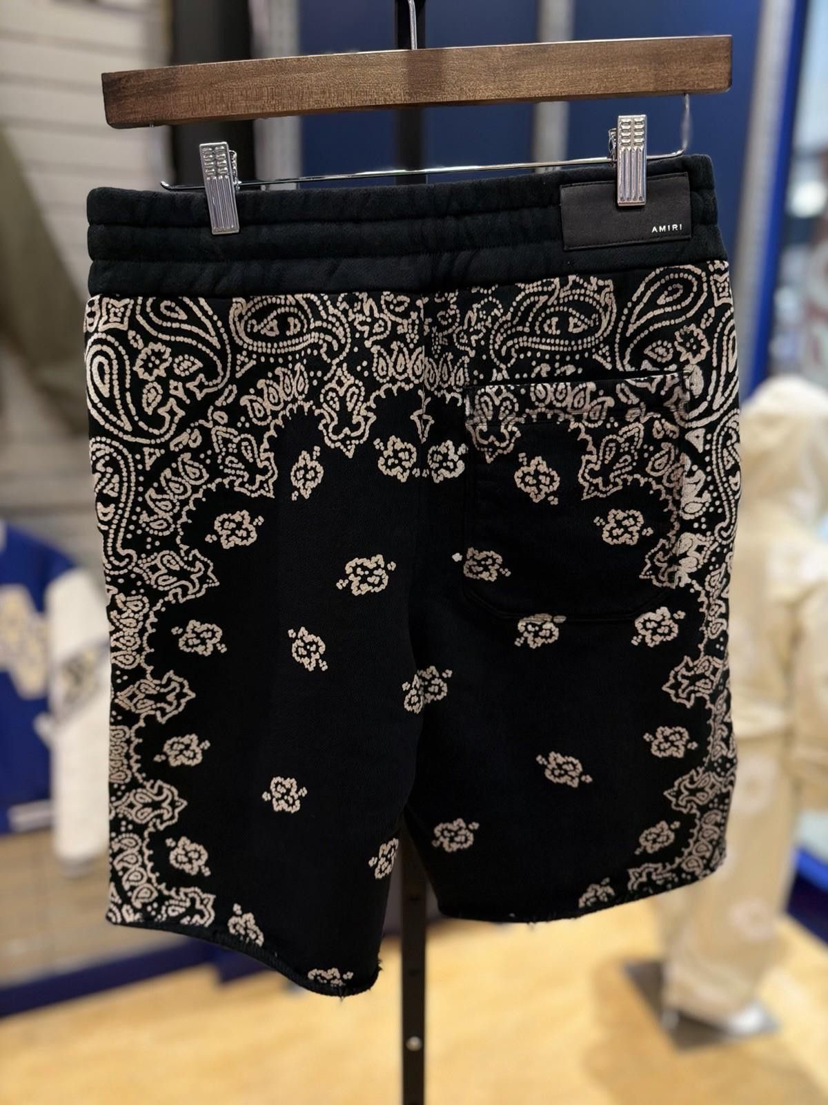 Amiri Amiri Bandana Knitted Shorts Size Small 100% Authentic NEW Size US 30 / EU 46 - 8 Thumbnail