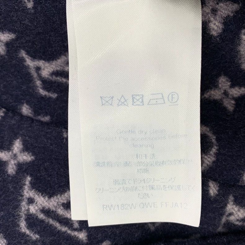 Louis Vuitton Louis Vuitton Dark blue logo print full print wool lapel z Size XS / US 0-2 / IT 36-38 - 7 Thumbnail