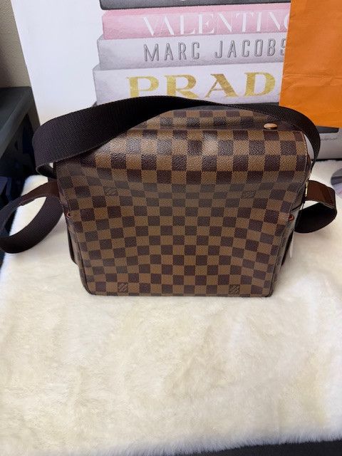 Louis Vuitton Naviglio Size ONE SIZE - 1 Thumbnail