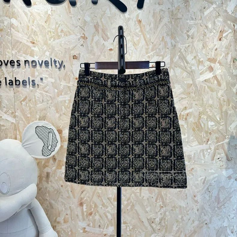 Louis Vuitton Louis Vuitton Classic woolen logo skirt Size 33" - 3 Thumbnail