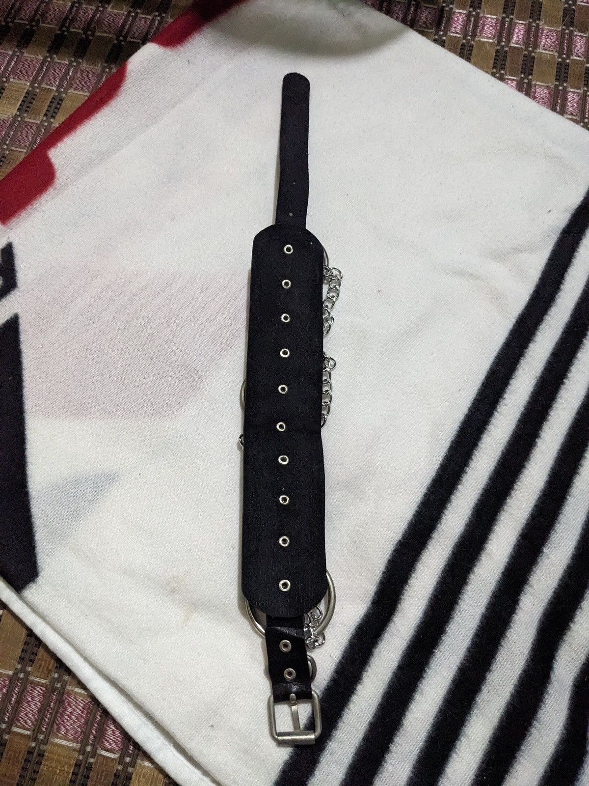 The Unbranded Brand Black Leather Punk Collar w/ O-Rings & Chains Size ONE SIZE - 3 Thumbnail