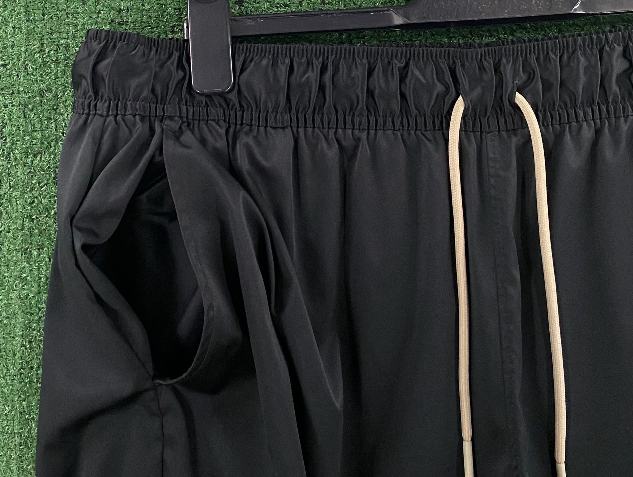 Jordan Brand Air Jordan Essentials Diamond Loose Fit Shiny Shorts 2XL Size 34" / US 12 / IT 48 - 5 Thumbnail