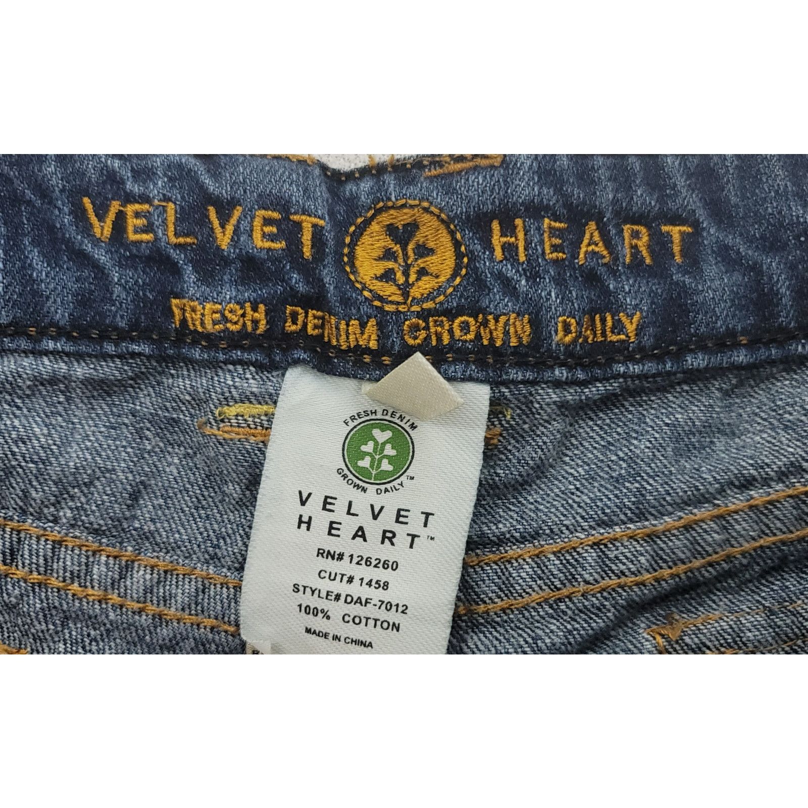 Other Velvet Heart Distressed Stone Washed Frayed Hem Shorts 30 Size 35" - 5 Thumbnail