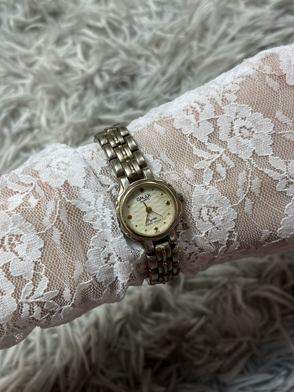 Jewelry Omax Vintage Ladies’ Quartz Watch – Japanese Brand Size ONE SIZE - 3 Thumbnail