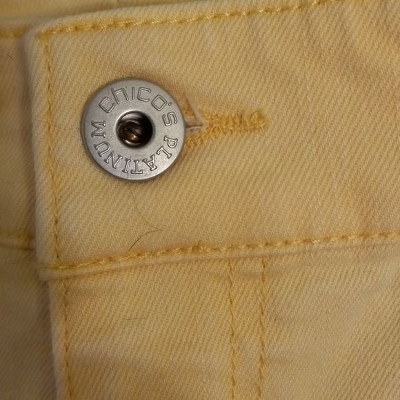 Chicos Chicos Platinum Denim Size 1.5 M Jeans Ankle Length Yel Size 33" - 6 Thumbnail