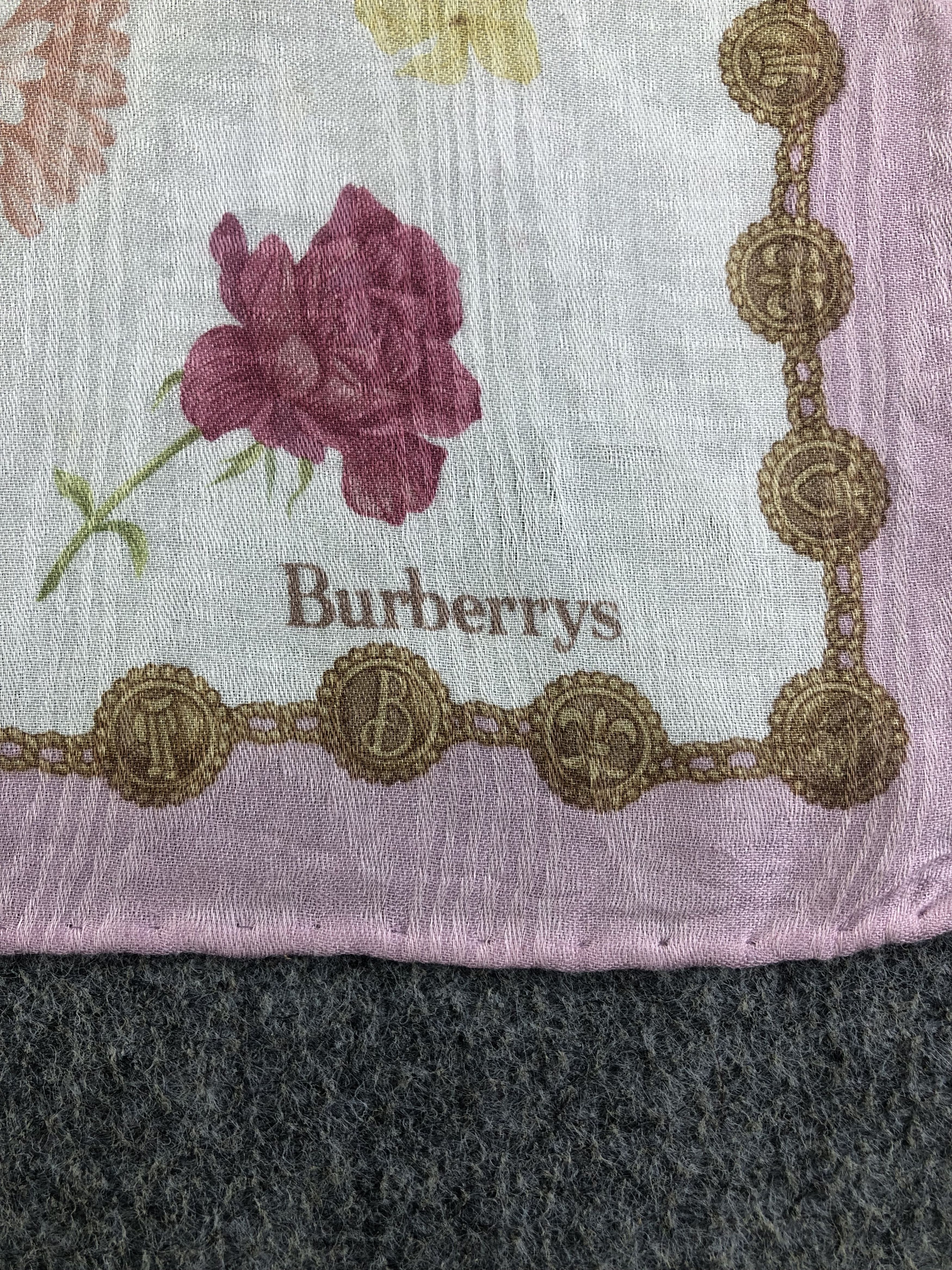 Burberry Burberrys Handkerchief / Bandana / Neckerchief C407 Size ONE SIZE - 5 Thumbnail