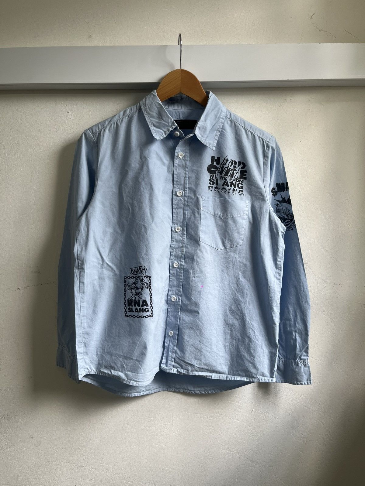 Japanese Brand Vintage RNA Inc Grunge Is Dead Shirt Size US S / EU 44-46 / 1 - 4 Thumbnail