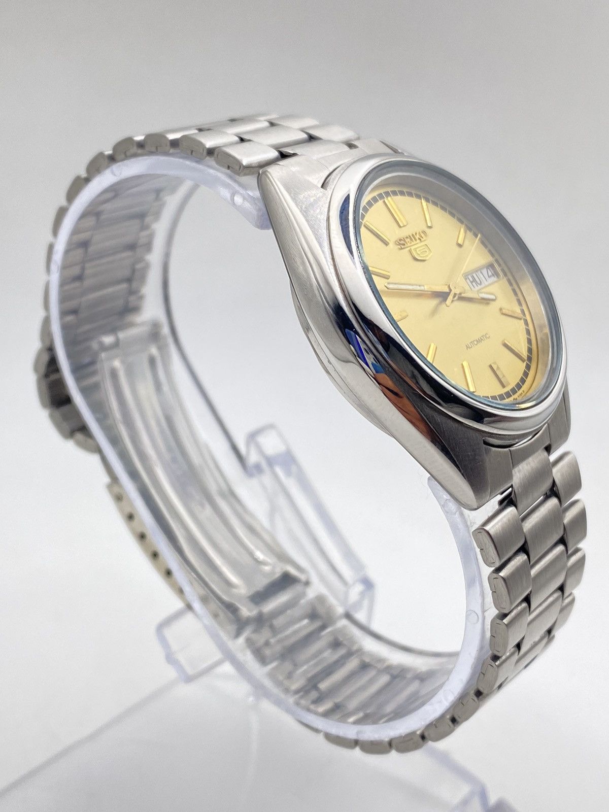 Jewelry Seiko 5 Automatic 7009 Men’s Vintage Watch Size 36 - 4 Thumbnail