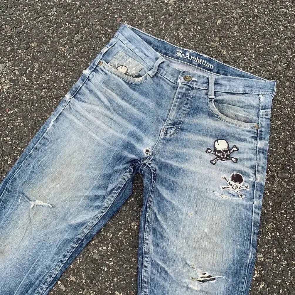 Tornado Mart SUN FADED SKULLS DISTRESSED DENIM TROUSERS BE AMBITION JEANS Size US 32 / EU 48 - 5 Thumbnail