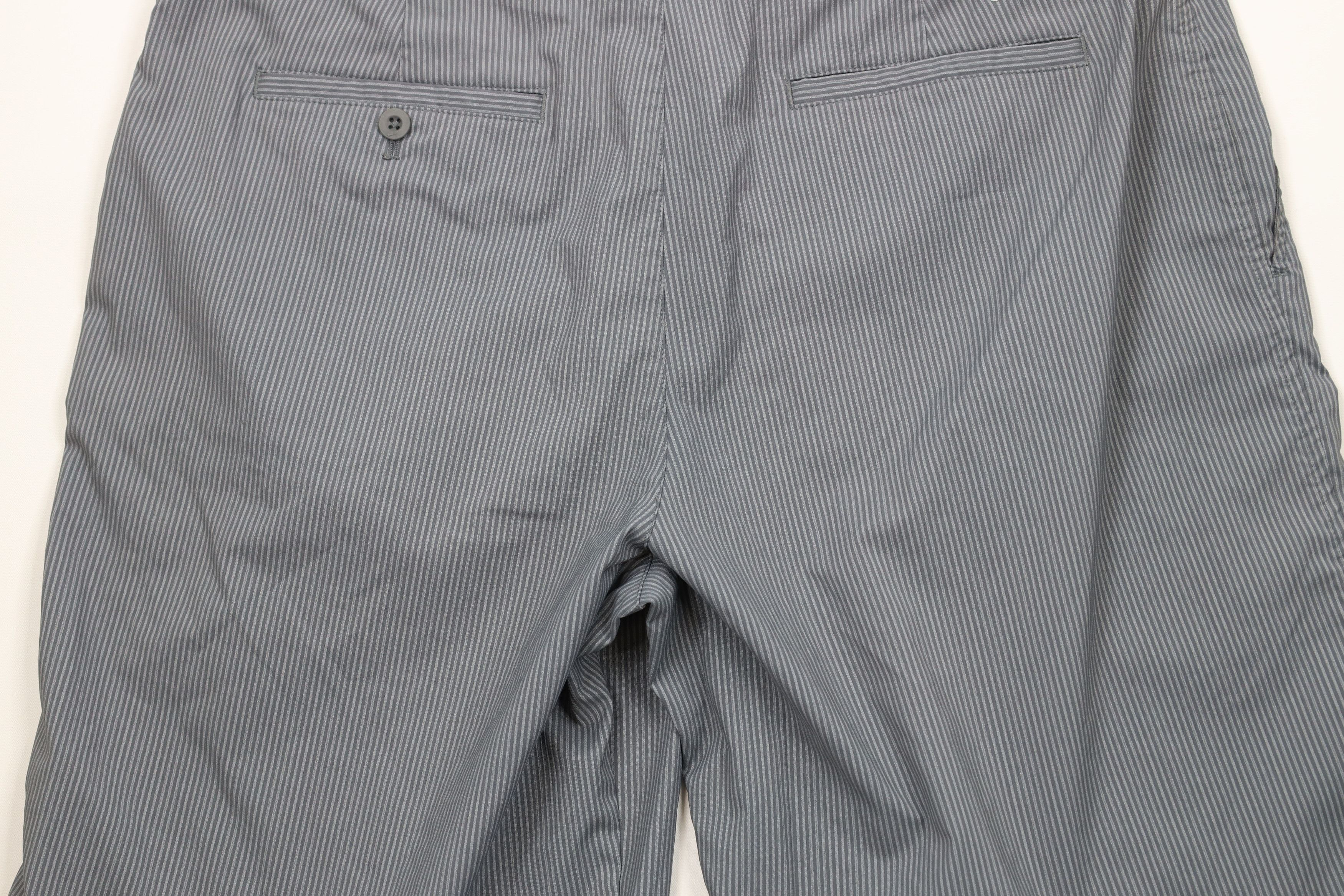 Nike × Vintage Nike Golf Flat Front Tech Golfing Golf Chino Shorts Gray Size US 38 / EU 54 - 9 Thumbnail