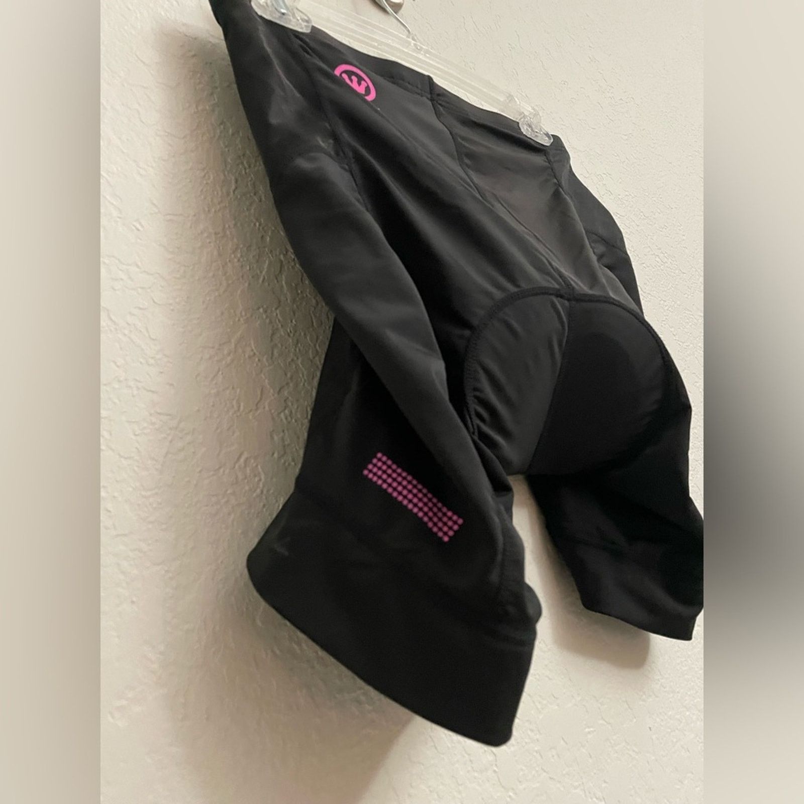 Canari Canari Cycling Padded Compression Bike Shorts Womens XL Size 28" / US 6 / IT 42 - 11 Thumbnail