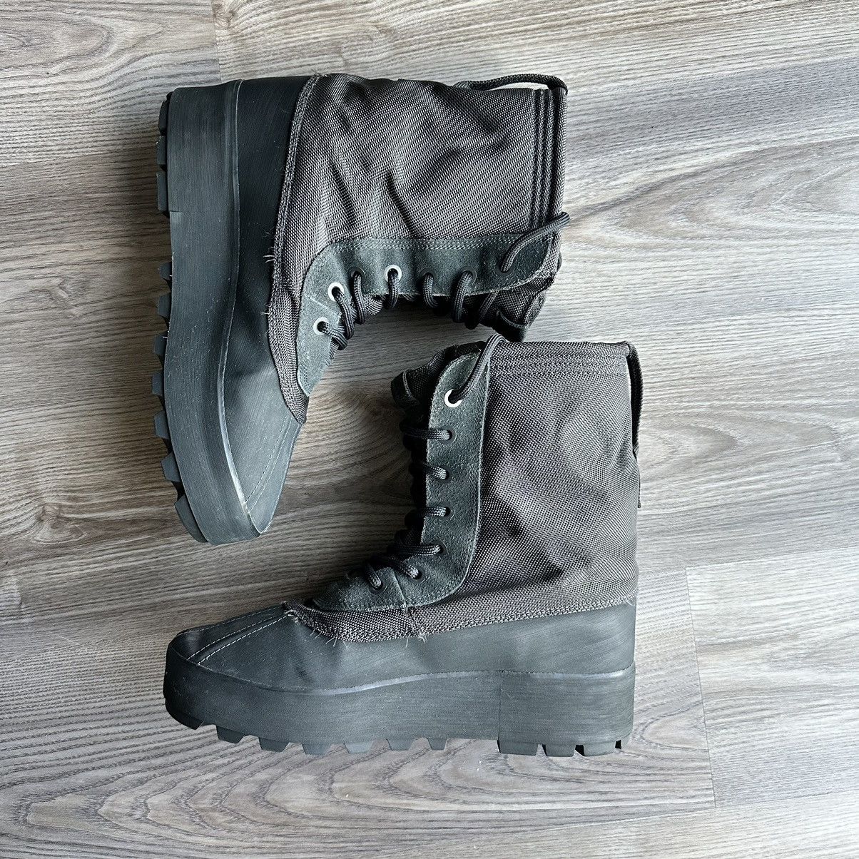 Yeezy 2015 Yeezy 950 Pirate Black Boots Size 11 OG Box Adidas Size US 11 / EU 44 - 4 Thumbnail