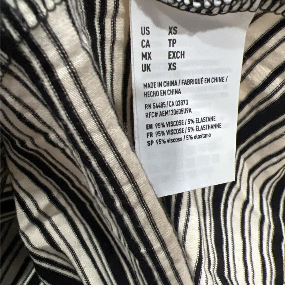Designer American Eagle Flowy stripped black/white XS dress Size XS / US 0-2 / IT 36-38 - 4 Thumbnail