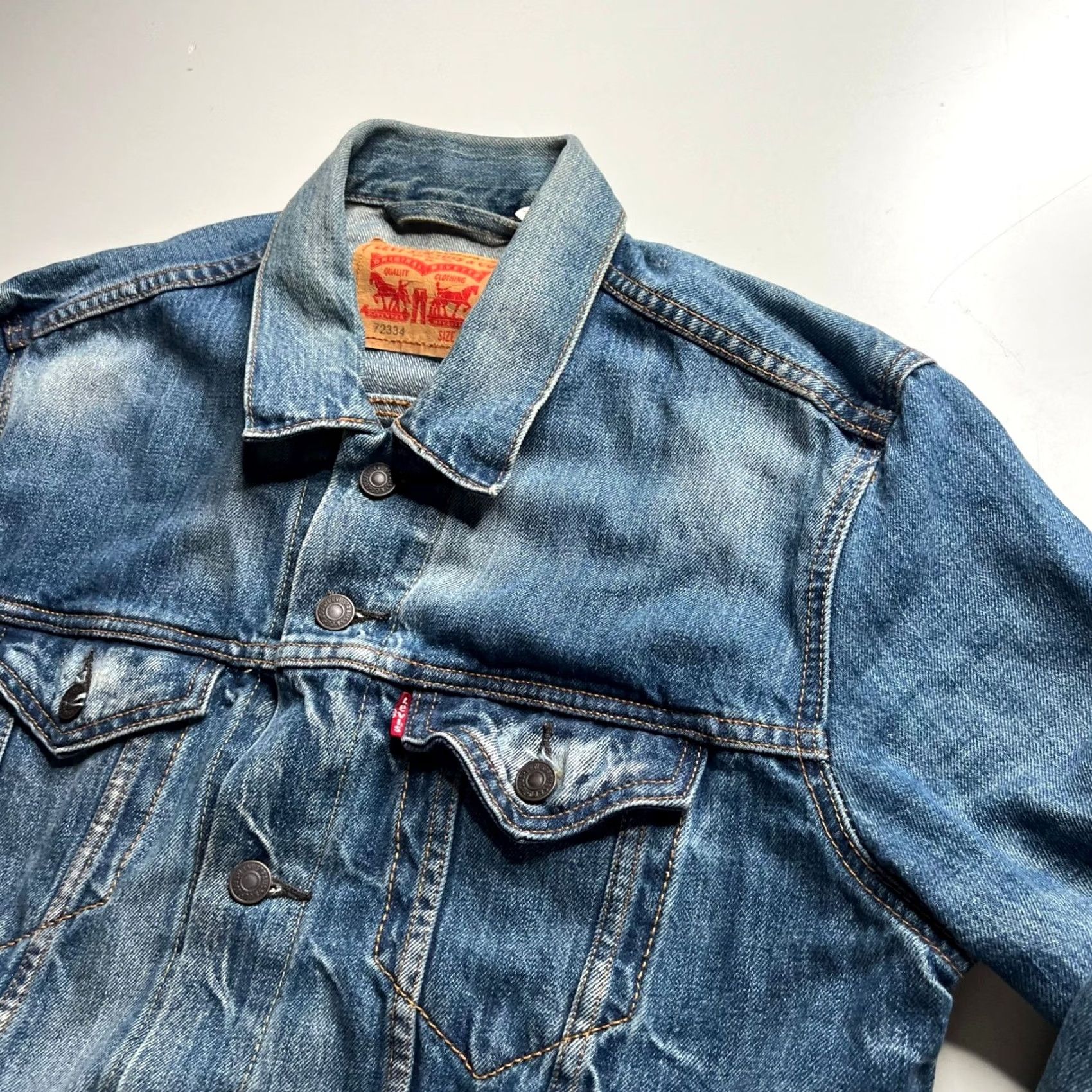 Levi's Levi's Mens Jacket Trucker Jacket Denim Blue Jean Jacket L Size US 33 - 7 Thumbnail