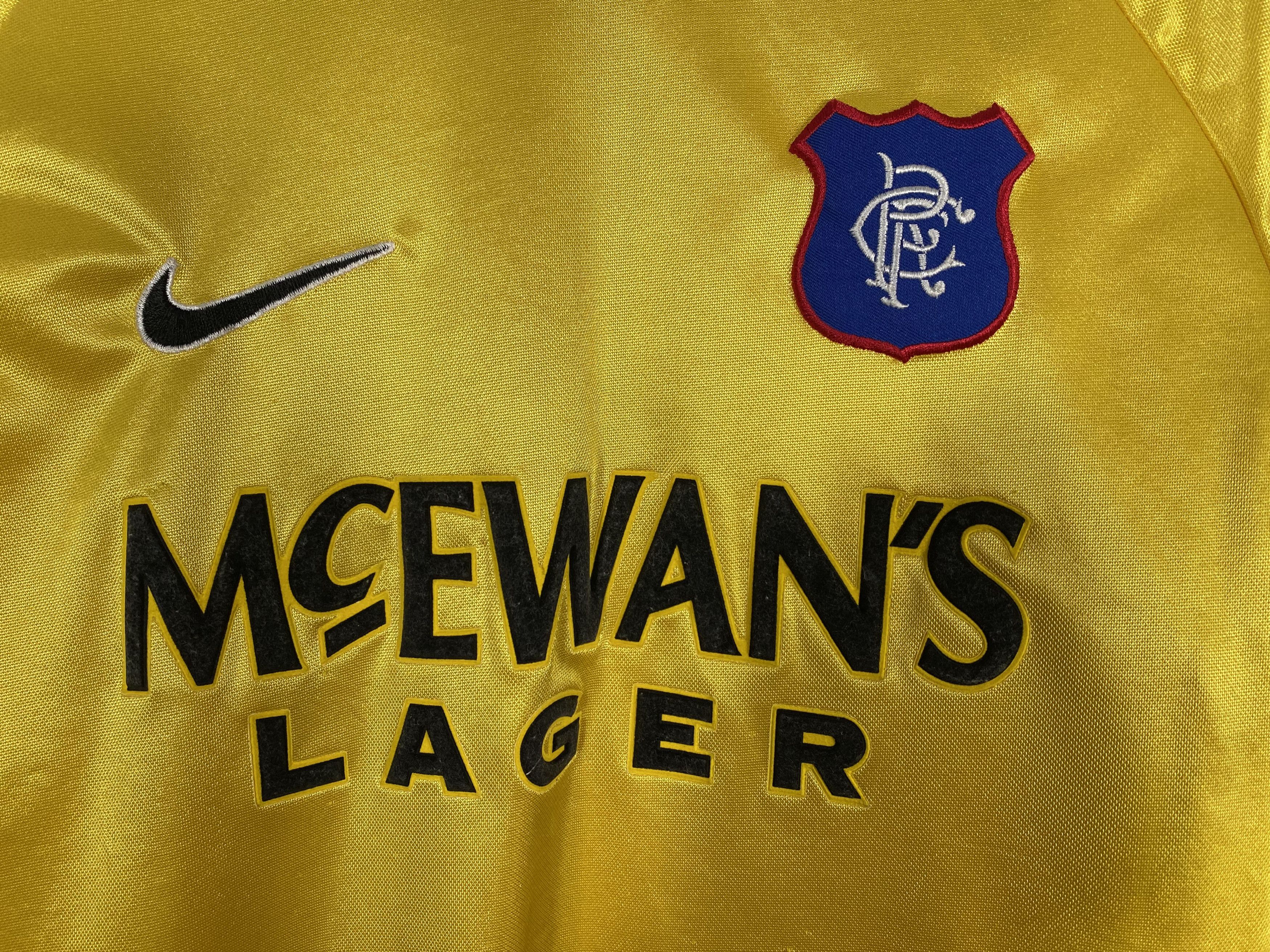 Nike Vintage 1997-99' Glasgow Rangers Keeper Kit Size S Size US S / EU 44-46 / 1 - 4 Thumbnail