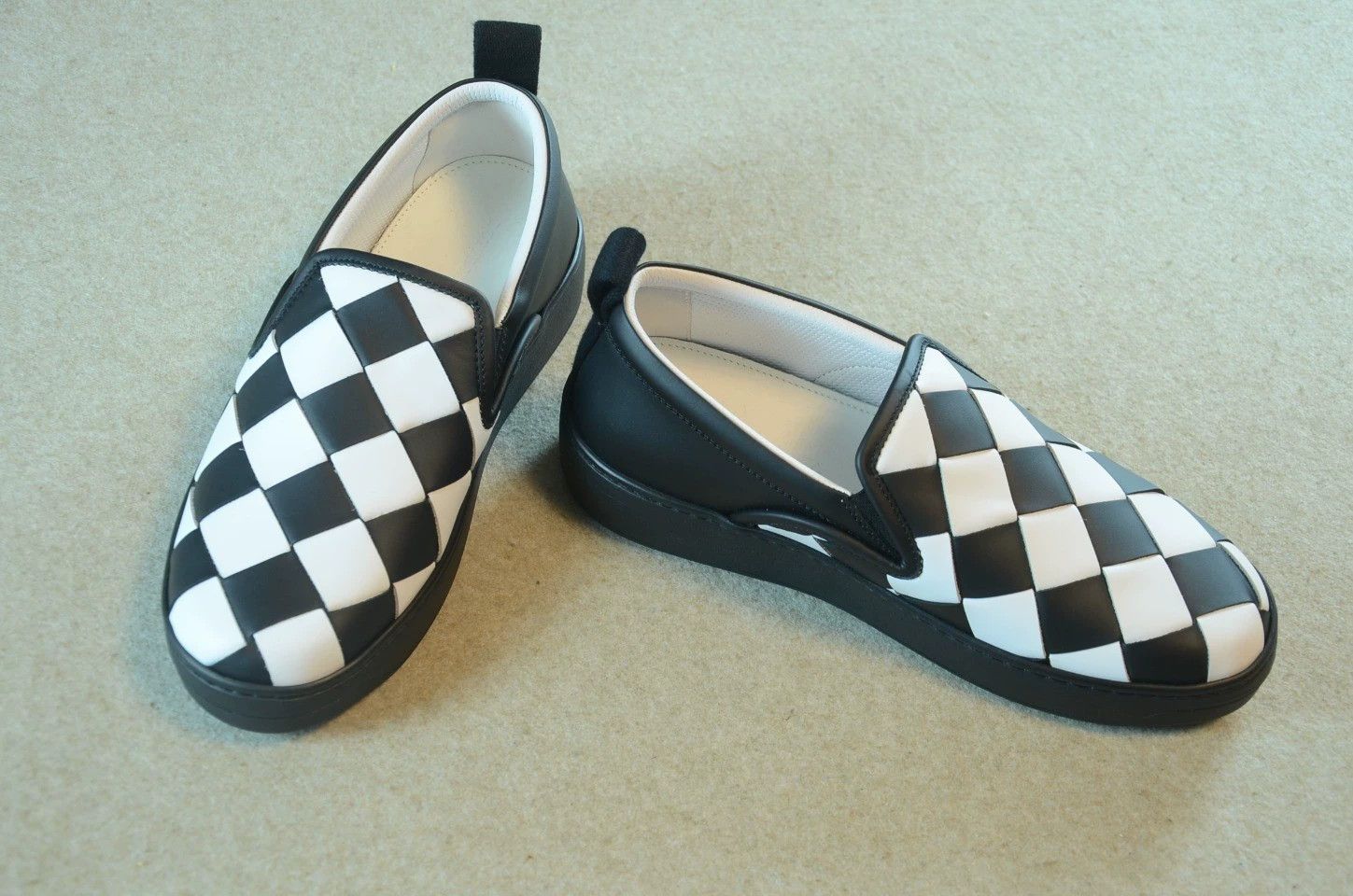 Bottega Veneta Bottega Veneta Black & White Woven Leather Sneaker 40 Size US 8 / IT 38 - 3 Thumbnail