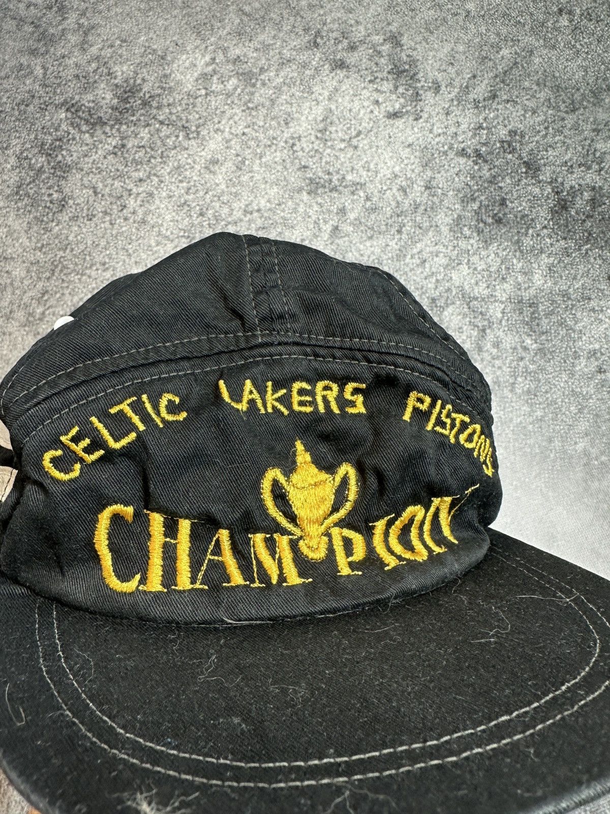 NBA × Vintage Vintage Celtic Lakers Pistons Champion Logo Cap NBA USA Rare Size ONE SIZE - 2 Thumbnail