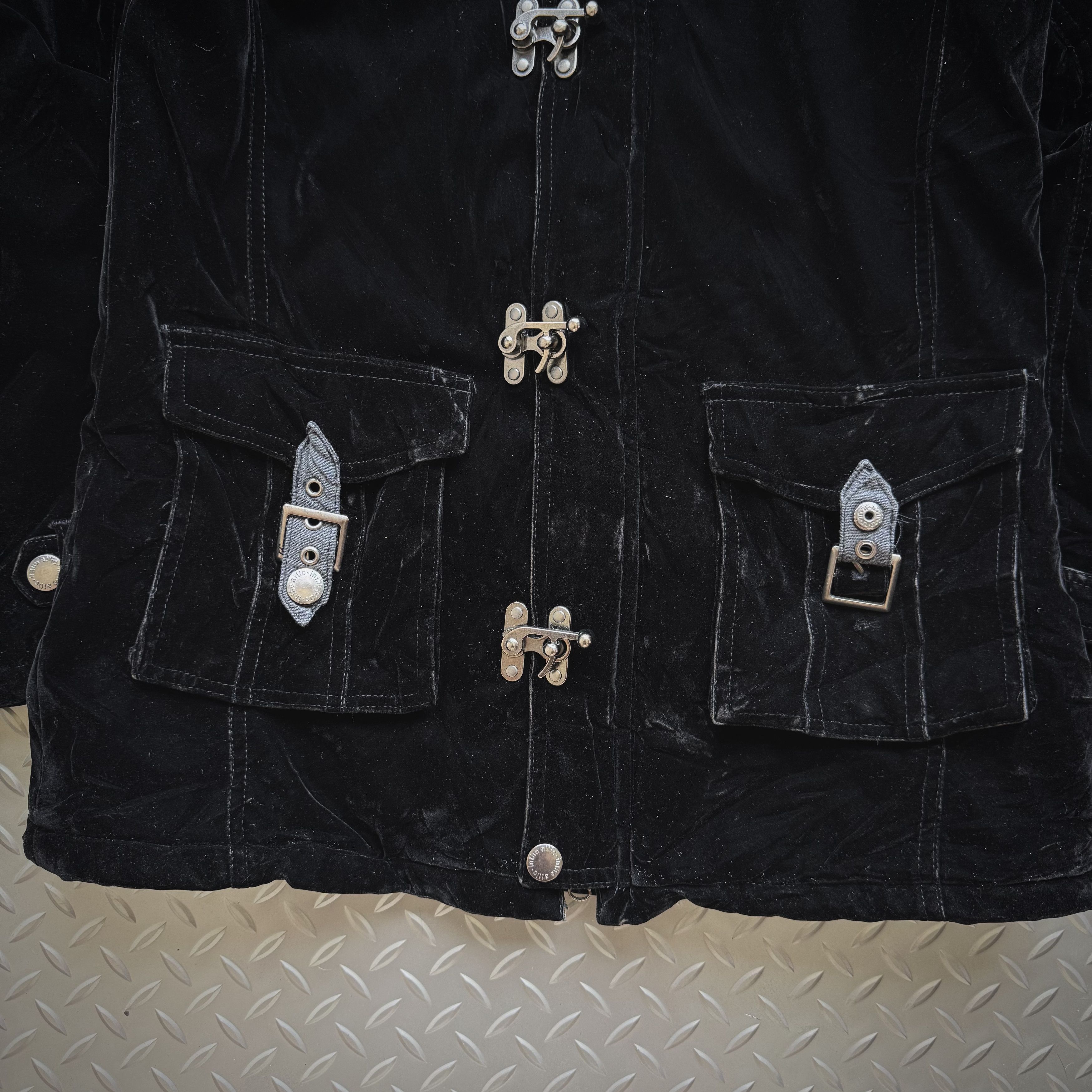 In The Attic In The Attic Fur Hood Toggle Jacket (Archive / Y2K) Size US M / EU 48-50 / 2 - 6 Thumbnail
