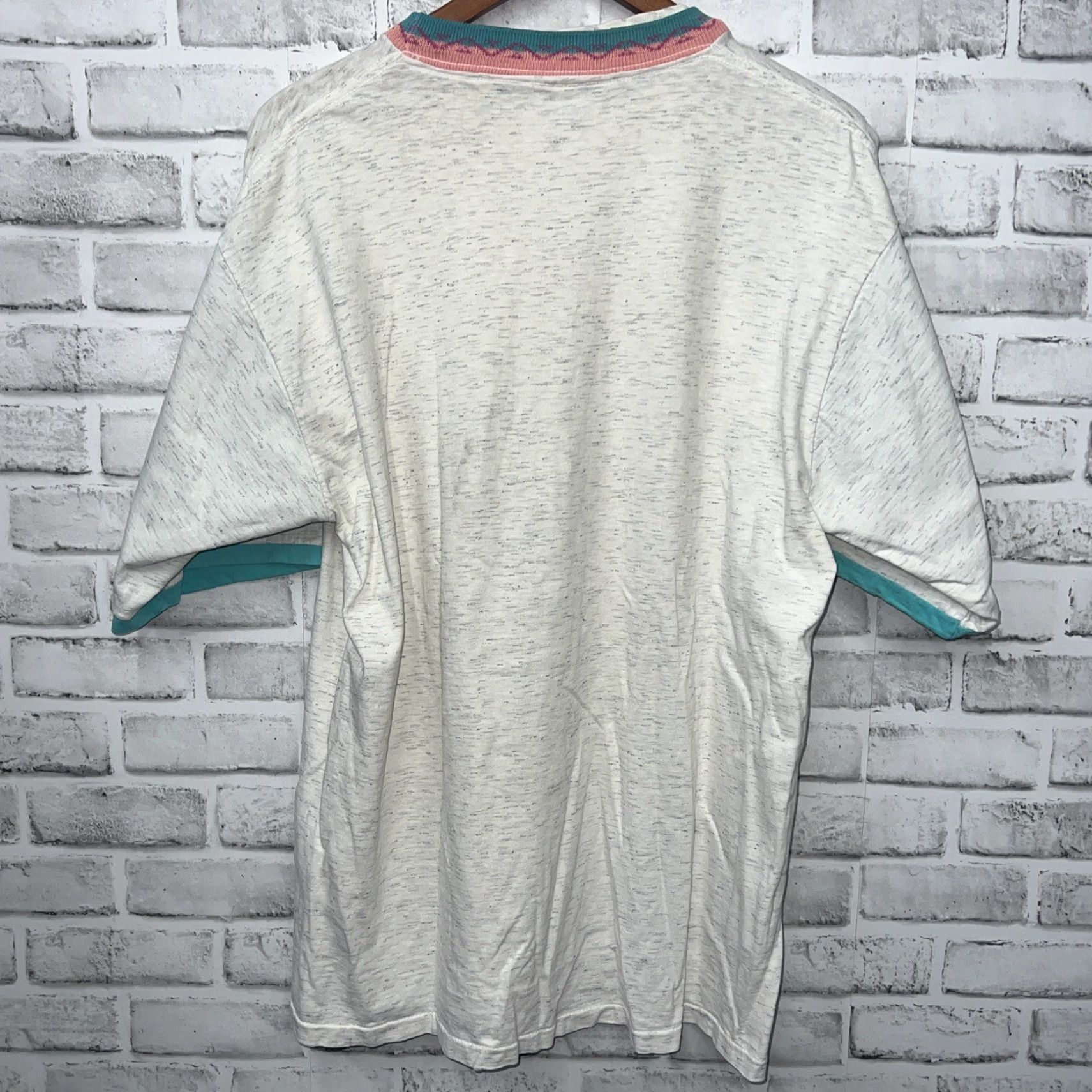 Elwood Hazelwoods Graphic Native T-Shirt Mens Size XL USA Size US XL / EU 56 / 4 - 4 Thumbnail