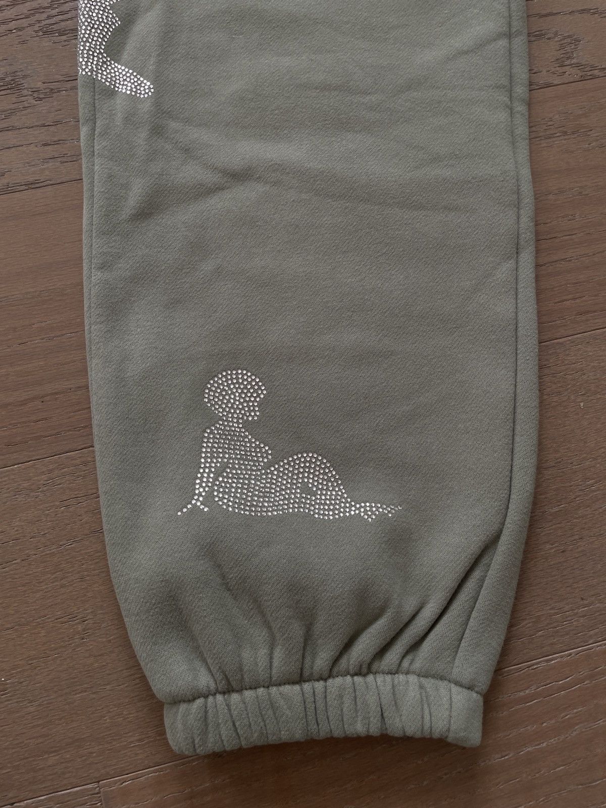Named Collective NAMED COLLECTIVE - GREEN RHINESTONE CAMO SWEATPANTS Size US 30 / EU 46 - 8 Thumbnail