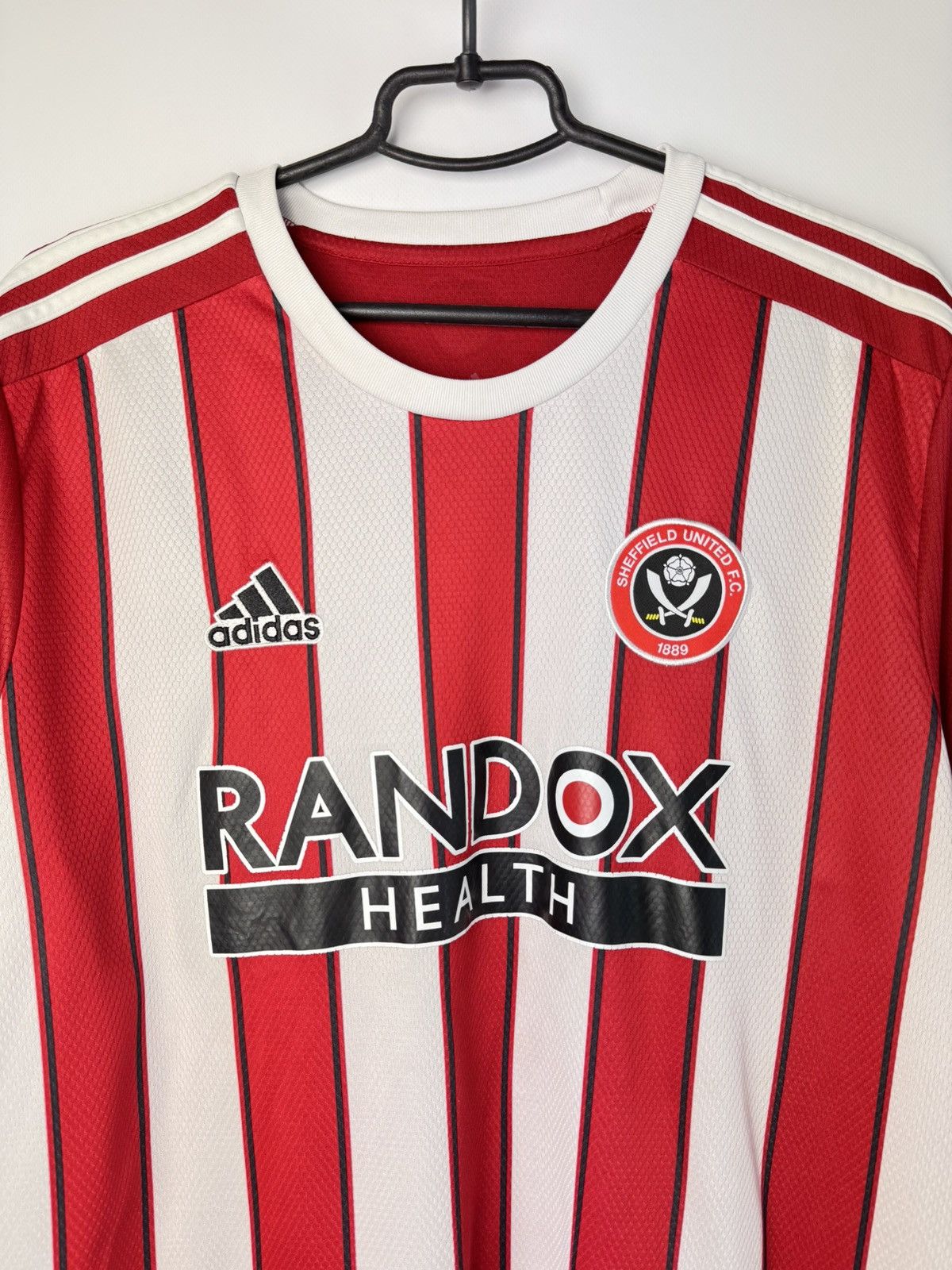 Adidas Sheffield United 2021 2022 Home Soccer Jersey Adidas Size US XL / EU 56 / 4 - 3 Thumbnail