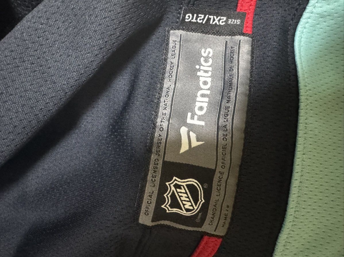 NHL Fanatics seattle krakens jersey Size US XXL / EU 58 / 5 - 4 Thumbnail