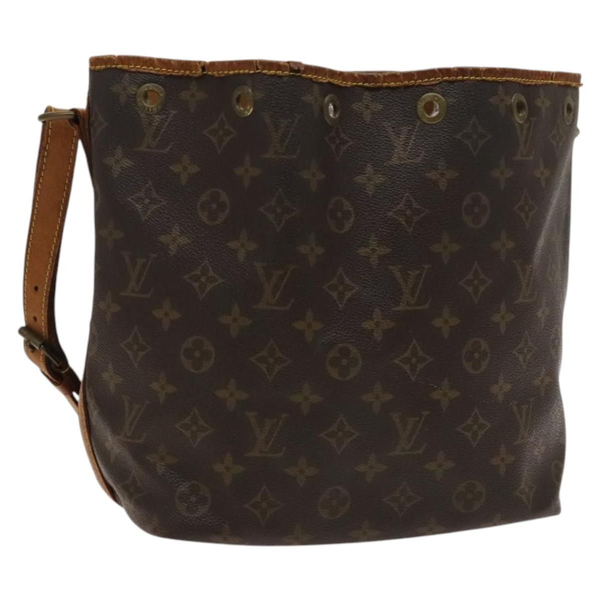 LOUIS VUITTON Monogram Petit Noe Shoulder Bag M42226 LV Auth 120504
