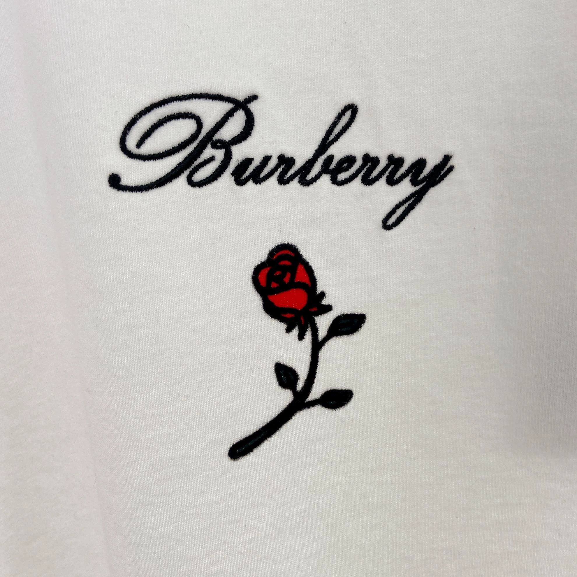 Burberry Burberry Floral Embroidered Tee XS New with tags Size XS / US 0-2 / IT 36-38 - 6 Thumbnail