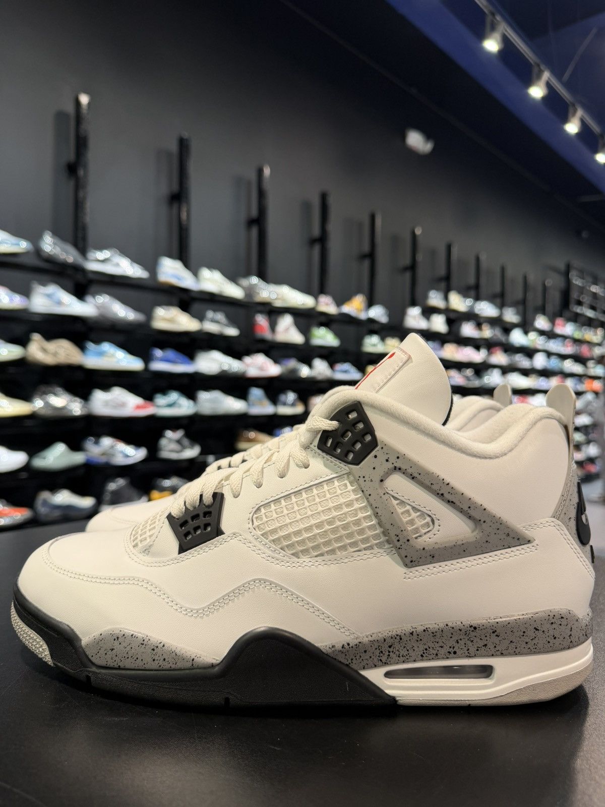 Jordan Brand Size 13 - Jordan 4 Retro White Cement (2025) Size US 13 / EU 46 - 1 Thumbnail