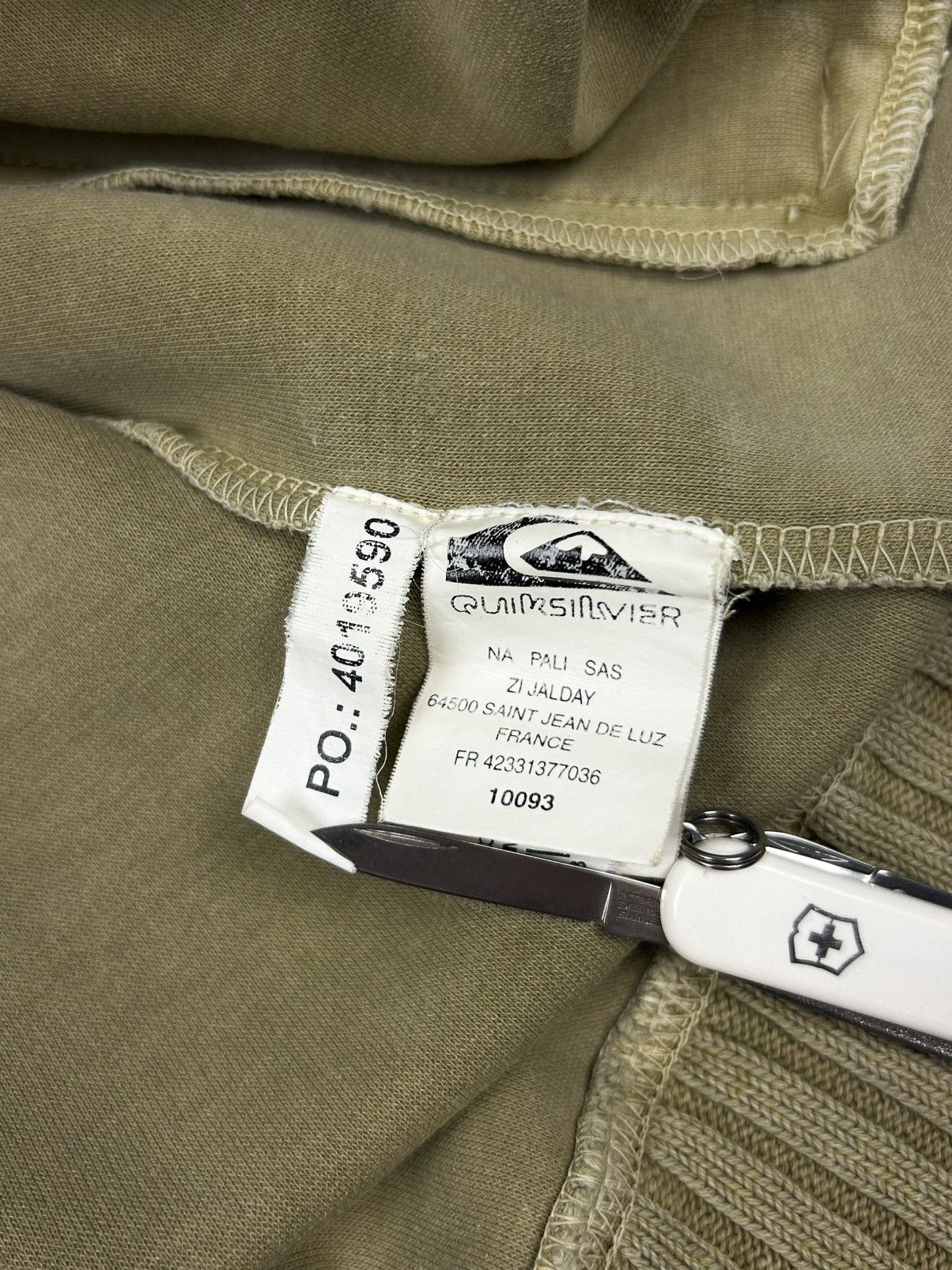Quiksilver Vintage Quicksilver Sweatshirt Zip Up Sweater Surf Y2k Size US M / EU 48-50 / 2 - 18 Thumbnail