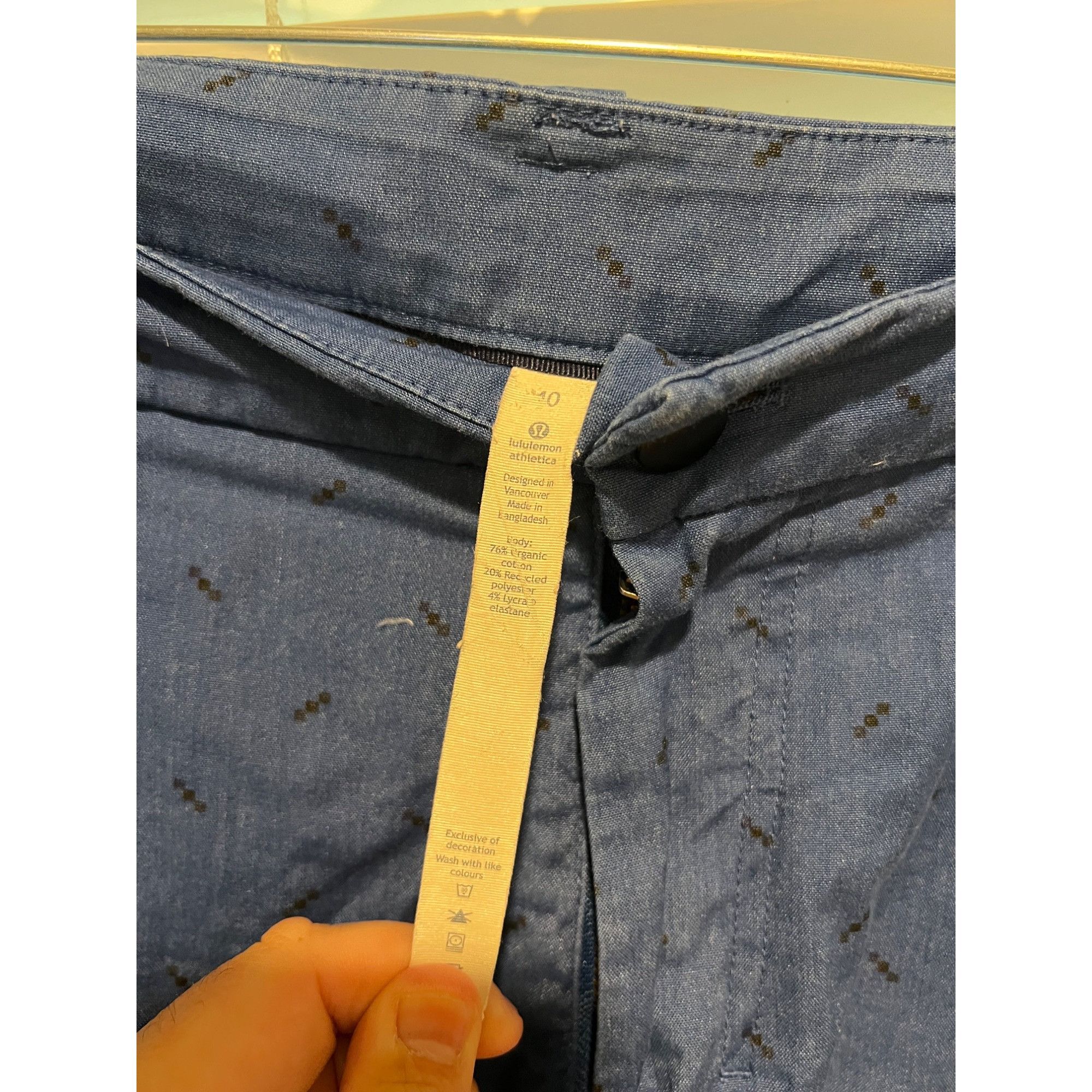 Lululemon Lululemon Mens Shorts - Size 40 Size US 40 / EU 56 - 2 Thumbnail