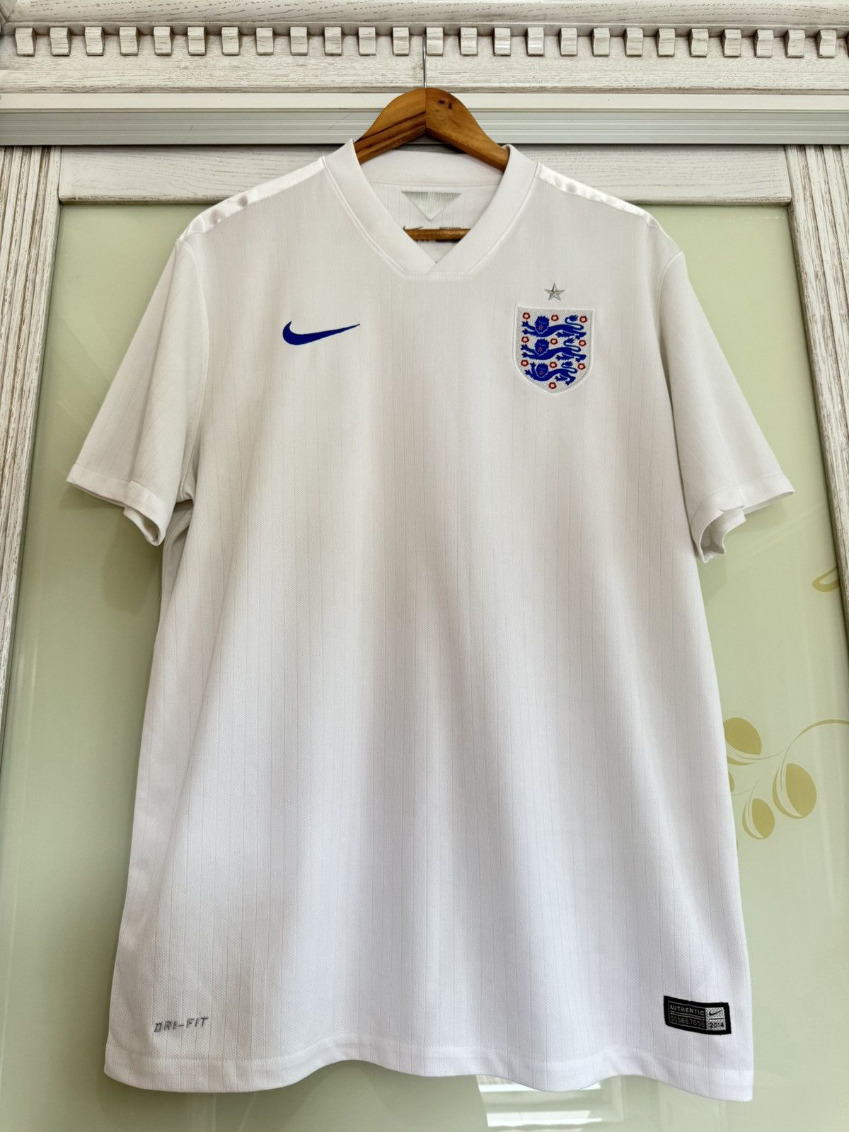 Nike England 2014-2015 Home Soccer Jersey Football Kit Shirt Size US XL / EU 56 / 4 - 5 Thumbnail