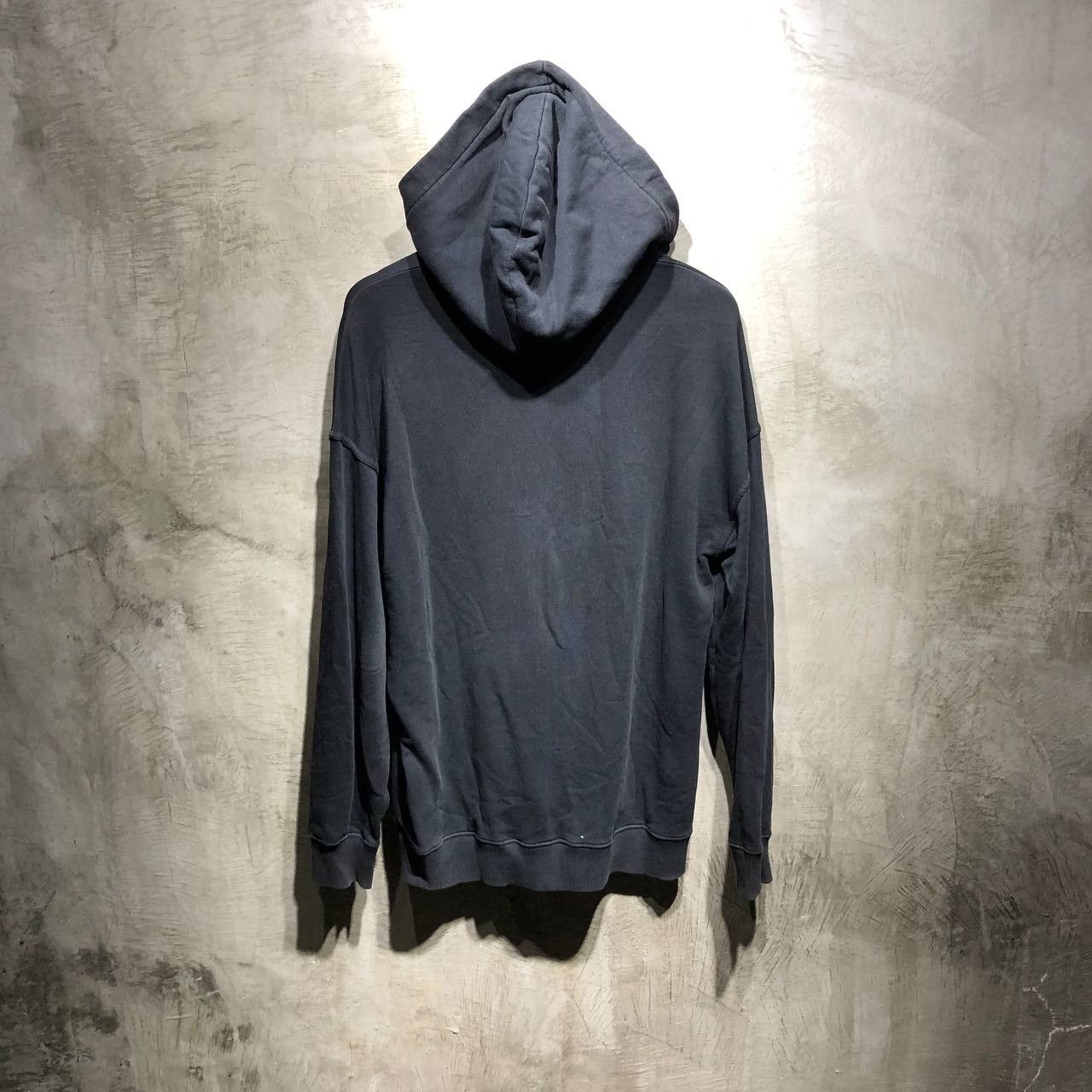 Givenchy Givenchy Distressed Logo hoodie Size US L / EU 52-54 / 3 - 7 Thumbnail