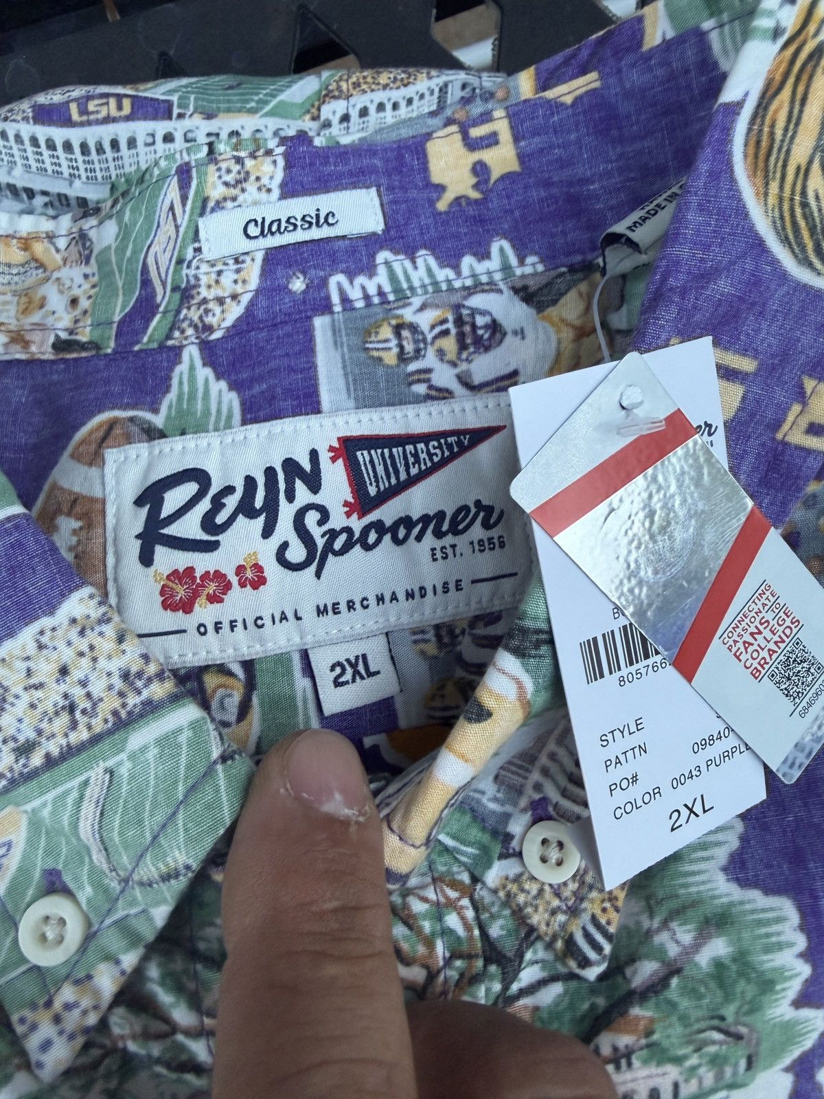 Reyn Spooner New Reyn Spooner LSU Tigers Men's 2XL Purple Hawaiian NCAA Size US XXL / EU 58 / 5 - 4 Thumbnail
