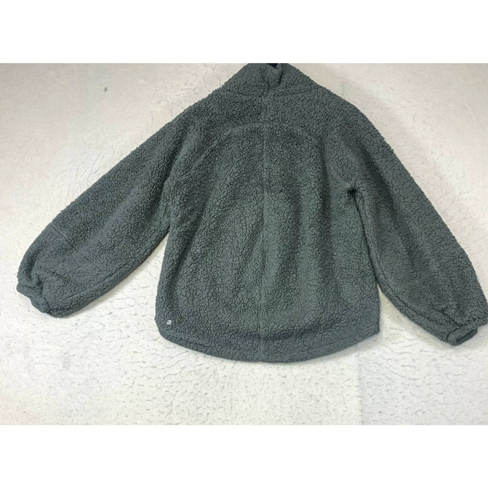 Lululemon LULULEMON Sweatshirt Pullover Women M/L Fleece Kangaroo Pocket Dark Olive Green Warmth Restore Size M / US 6-8 / IT 42-44 - 2 Thumbnail