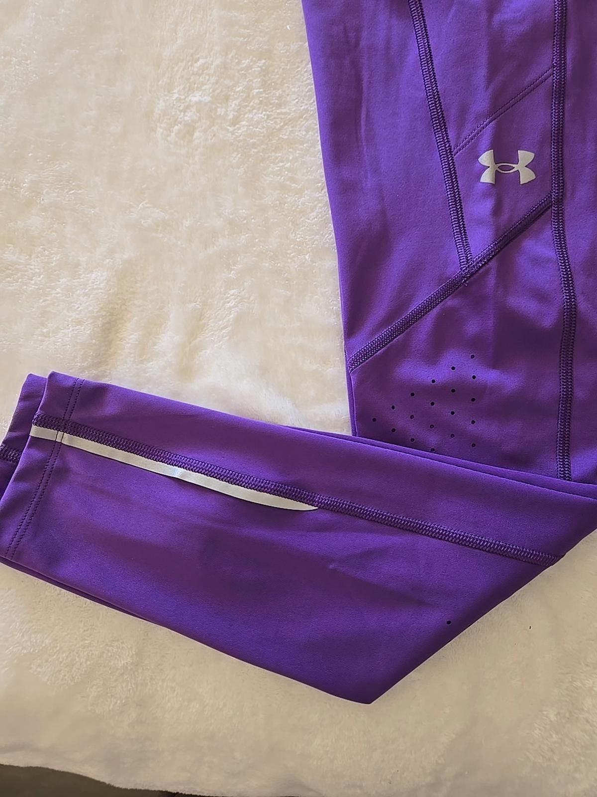 Under Armour UNDER ARMOUR WOMEN'S XS FLY FAST Running Leggings Purple NWT Size 26" / US 2 / IT 38 - 6 Thumbnail