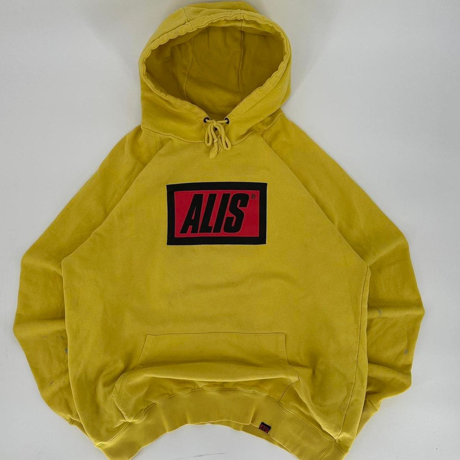 Other Y2K Alis Skateboard ski hoodie boxy XL yellow faded boxyfit Size US XL / EU 56 / 4 - 1 Thumbnail