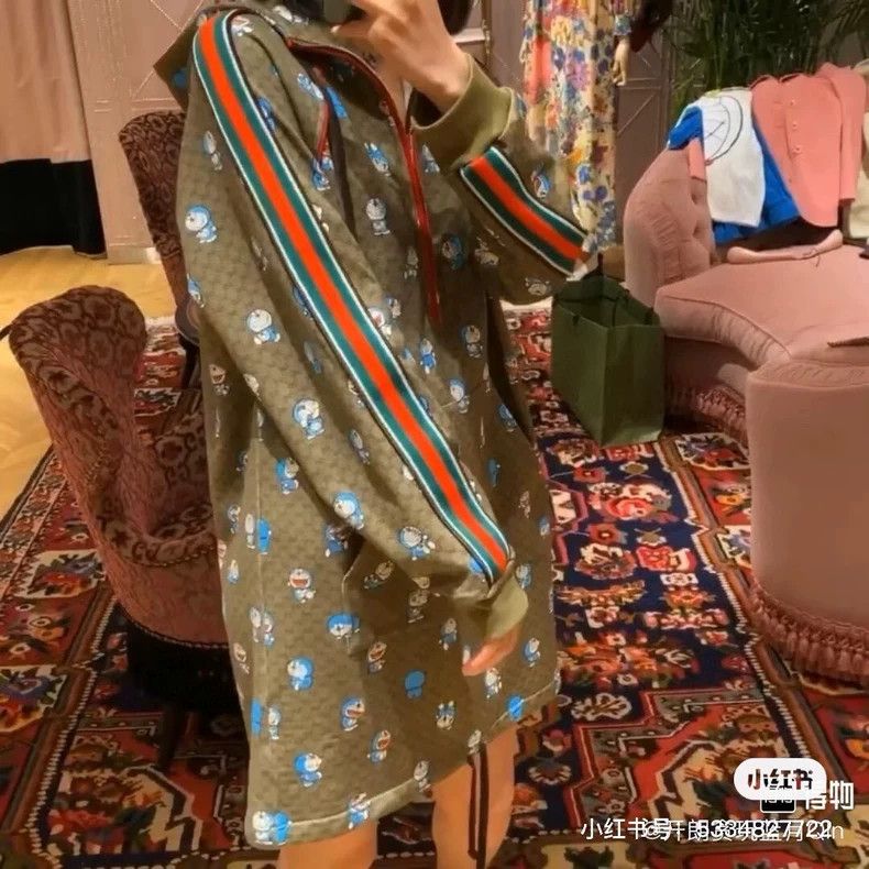 Gucci GucciCo-branded Doraemon cartoon full print short hooded lo Size XS / US 0-2 / IT 36-38 - 8 Thumbnail