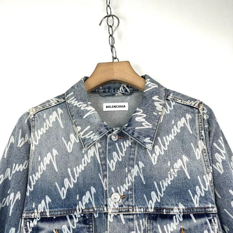 Balenciaga Balenciaga Bullet Screen Printed Logo Distressed Denim Jac Size XXS / US 00 / IT 34 - 3 Thumbnail