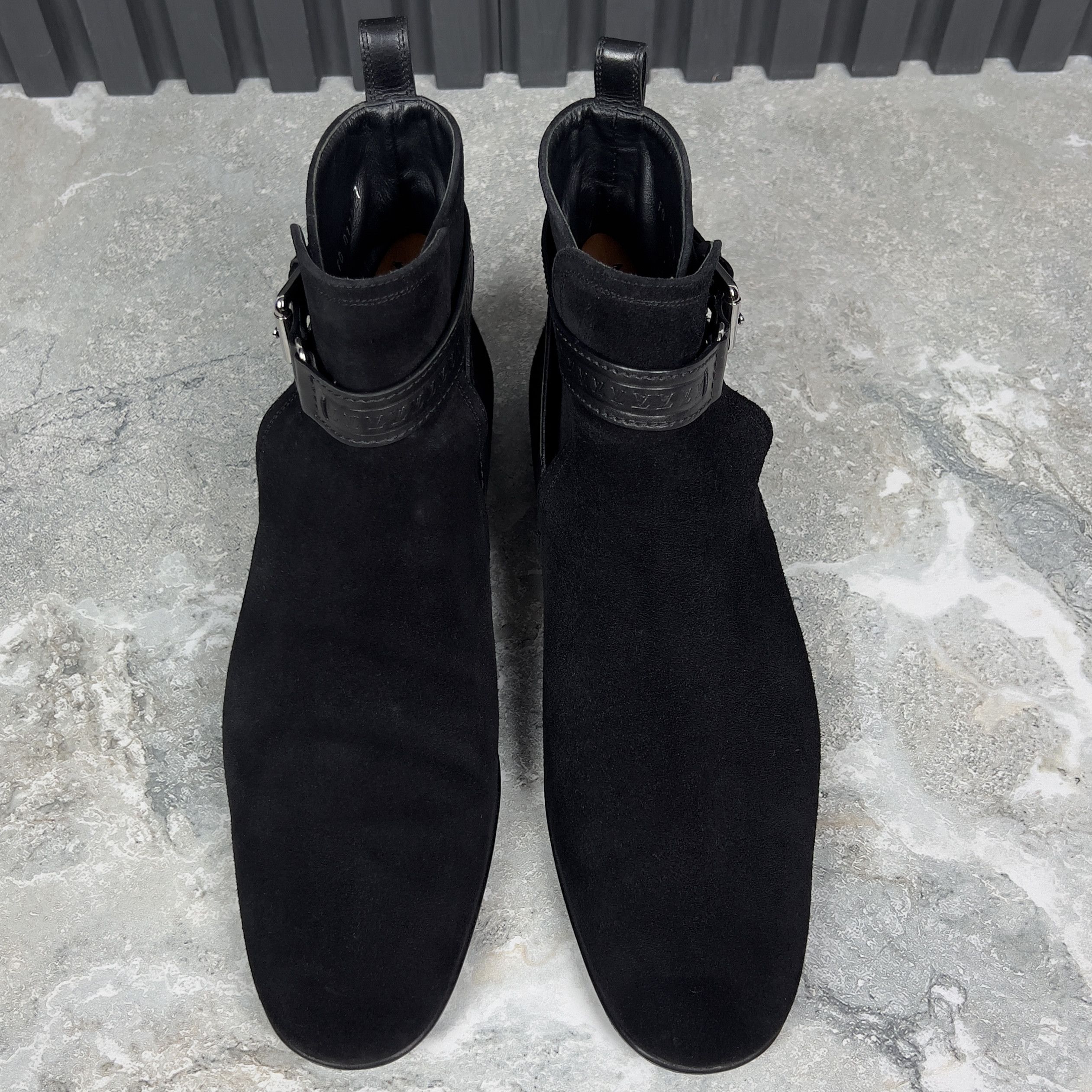 Louis Vuitton Louis Vuitton Ankle Boots Monogram Strap Suede Size US 8 / EU 41 - 4 Thumbnail