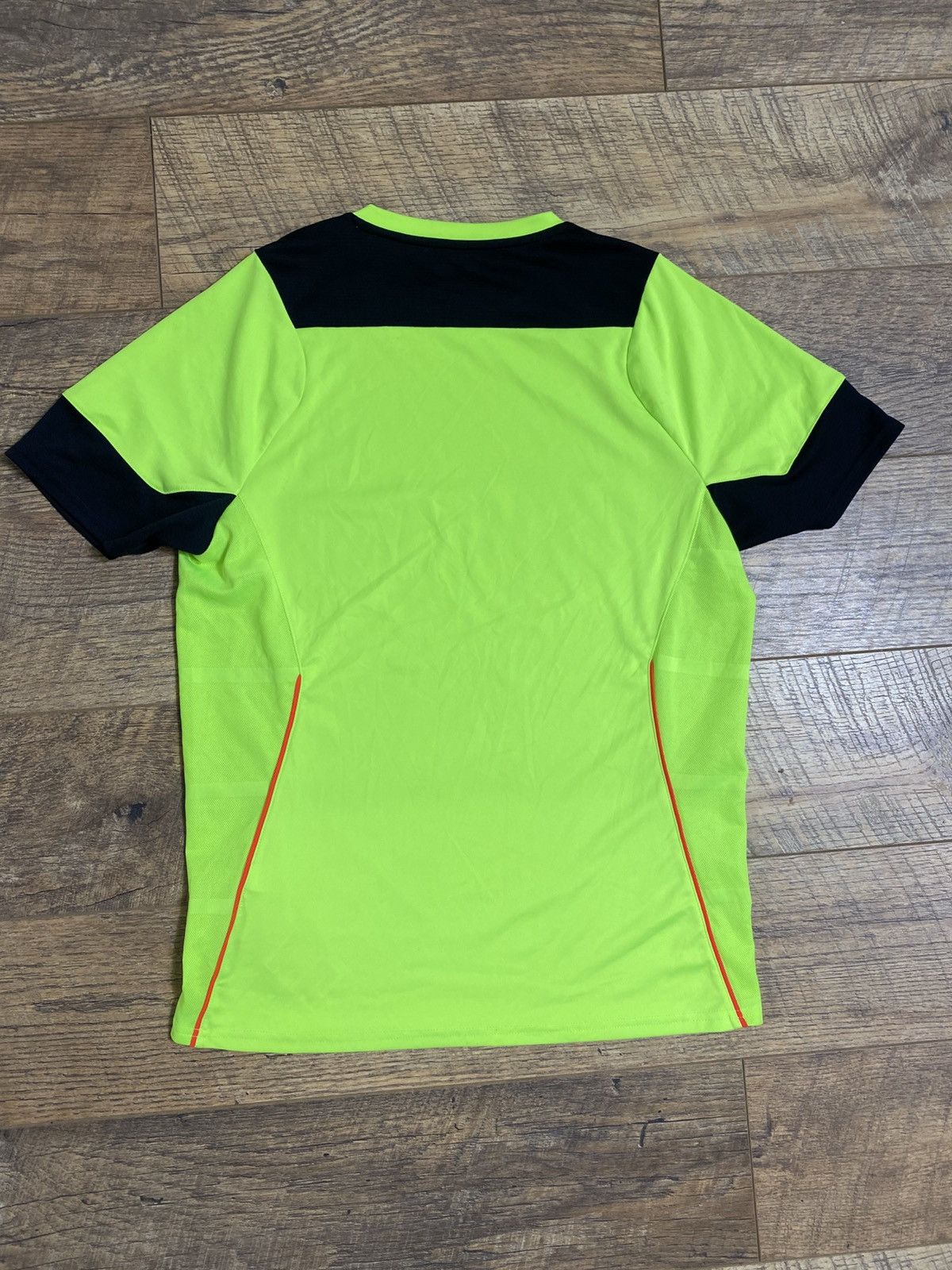 New Balance LFC New Balance Neon Avant Garde Training Soccer Shirt S Size US S / EU 44-46 / 1 - 7 Thumbnail