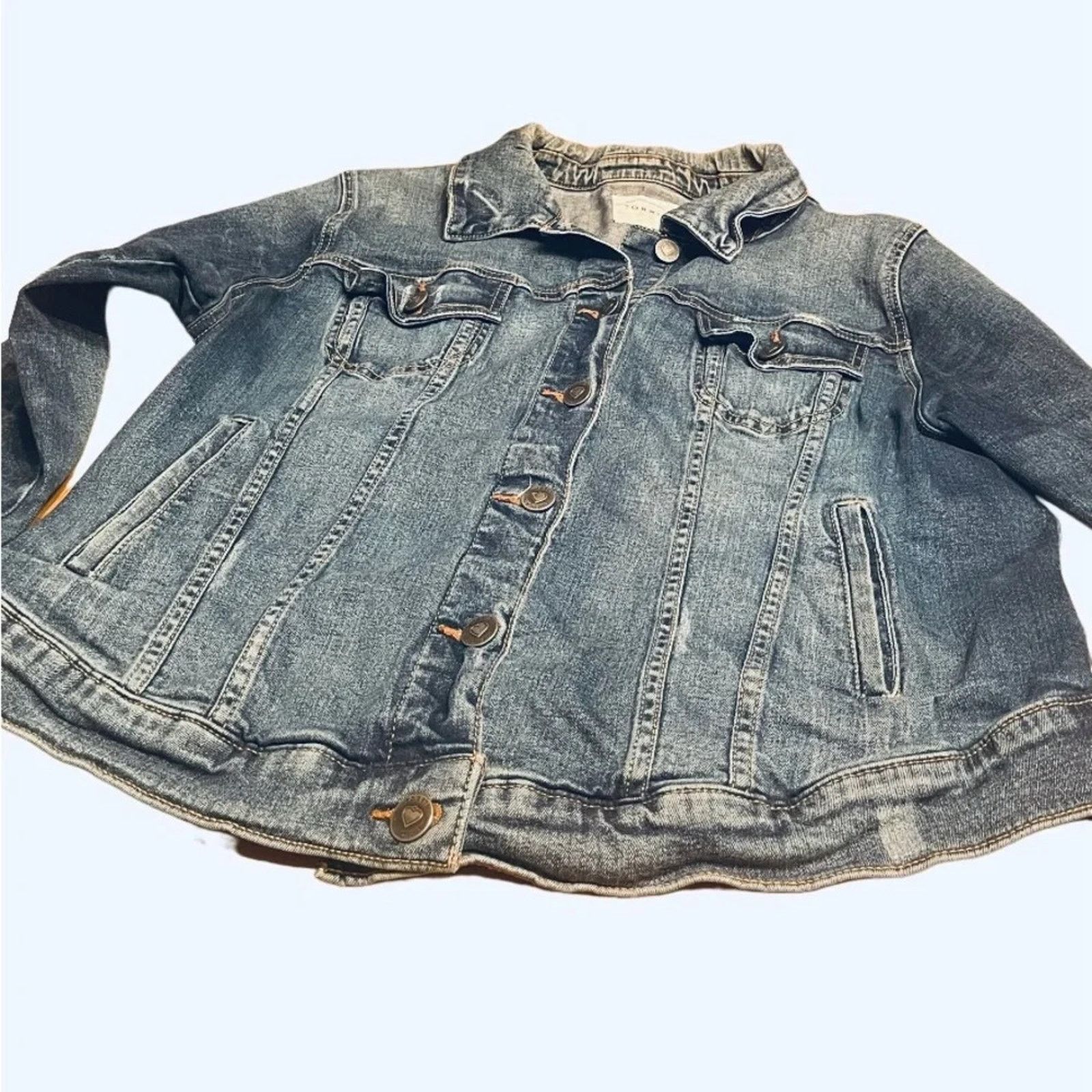 Torrid Torrid distressed denim jacket size 1 (14-16 or 1X) Size XL / US 12-14 / IT 48-50 - 1 Thumbnail