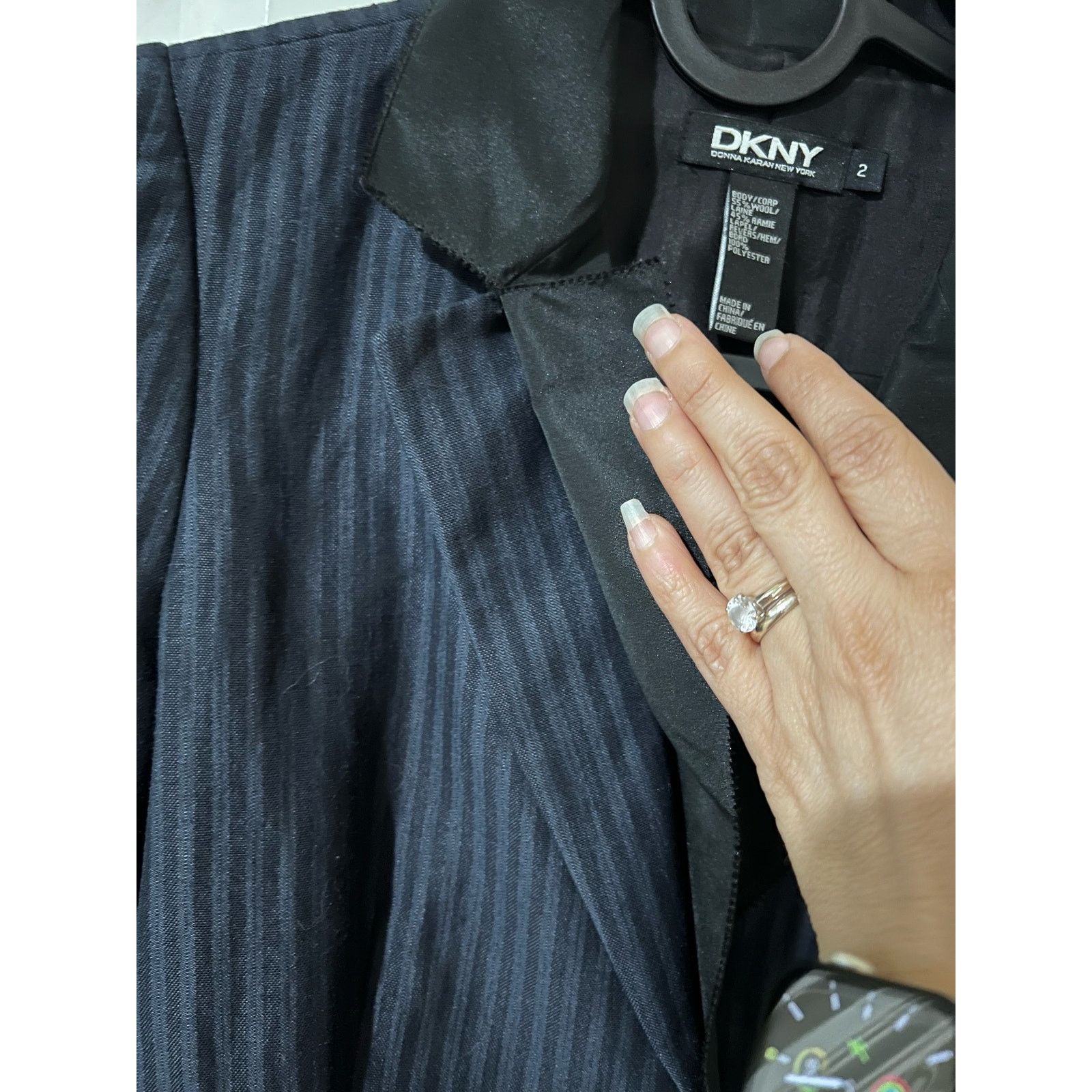 DKNY DKNY Donna Karan New York Striped Trim Short Jacket Blazer Size XS / US 0-2 / IT 36-38 - 8 Thumbnail