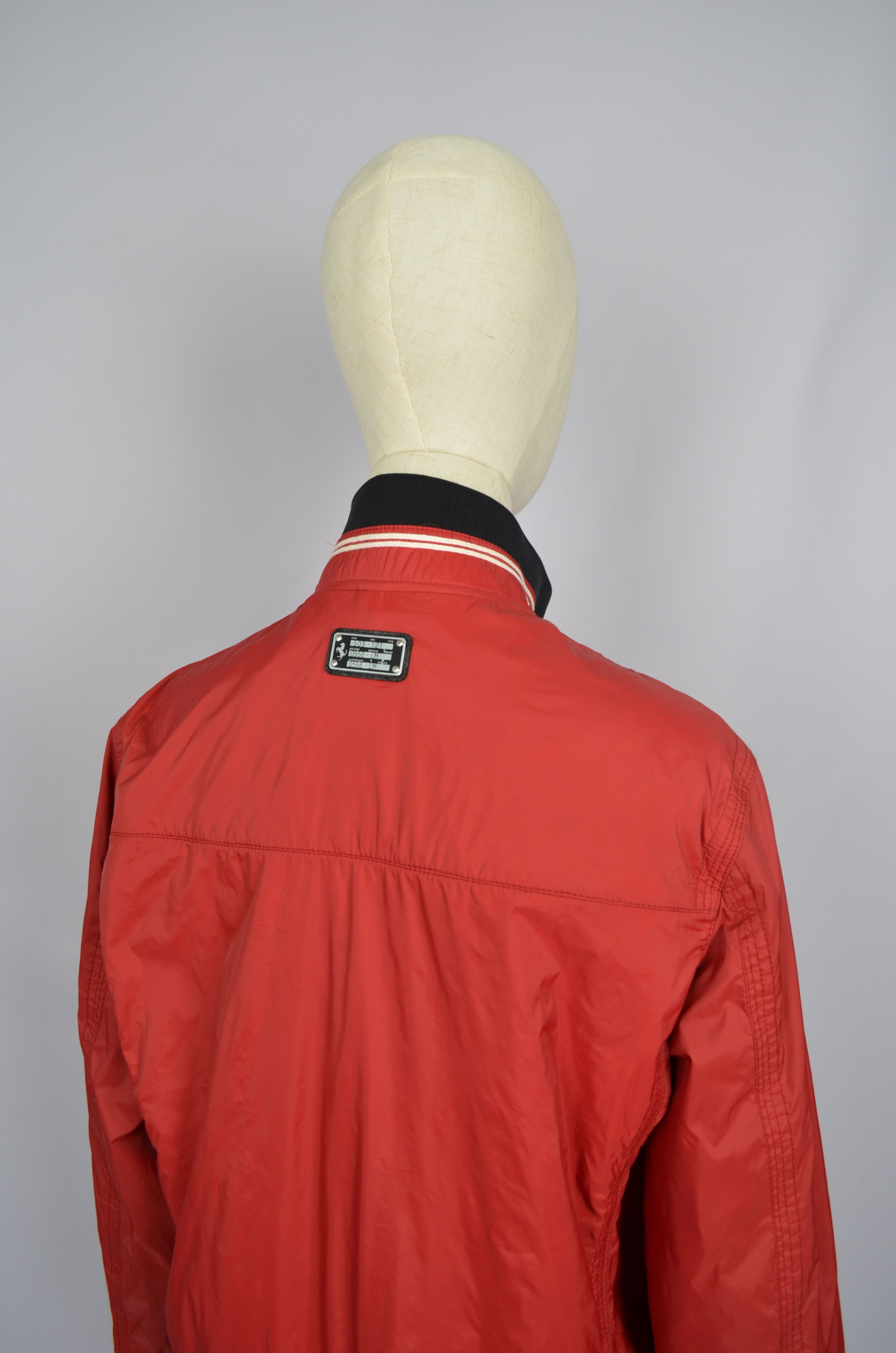 Ferrari × Formula 1 Ferrari Scuderia F1 Red Jacket Nylon Logo Tyvek Lining Sz M Size M / US 6-8 / IT 42-44 - 12 Thumbnail