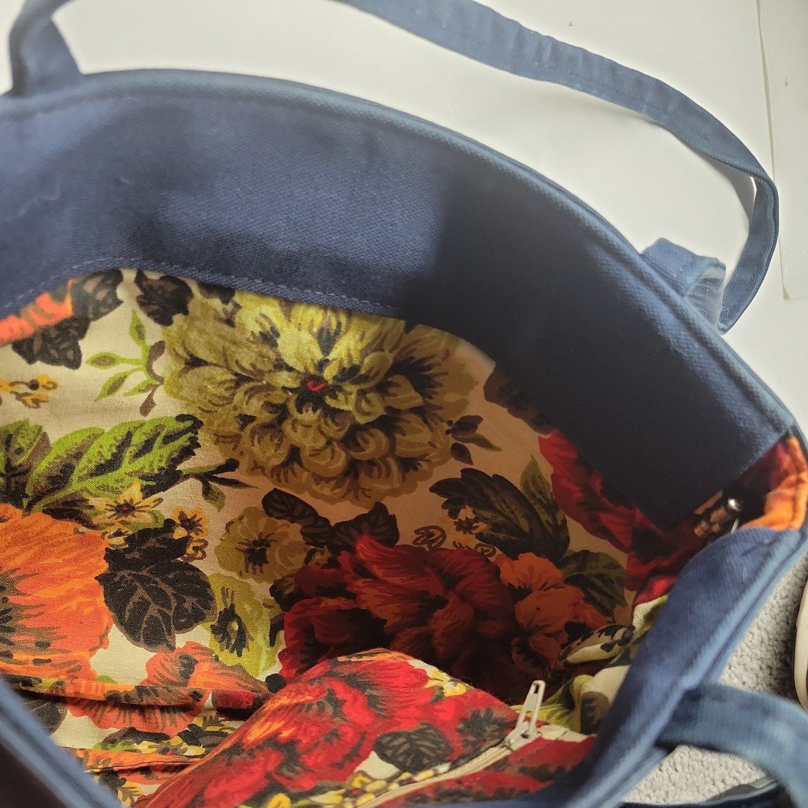 Other Sea Bags Beach Tote Navy Blue Painted Sand Dollars Signed Size ONE SIZE - 5 Thumbnail