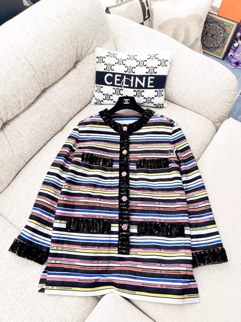 Chanel Chanel Colourful striped logo webbing striped sequin embro Size XS / US 0-2 / IT 36-38 - 1 Thumbnail